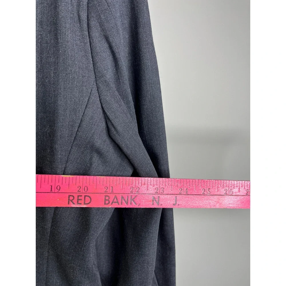 Calvin Klein Blazer 46R Gray Wool Timeless Corporate Business Casual Office